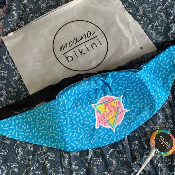 moana bikini Handbags - Moana Bikini Fannie Pack - LIKE NEW bum bag